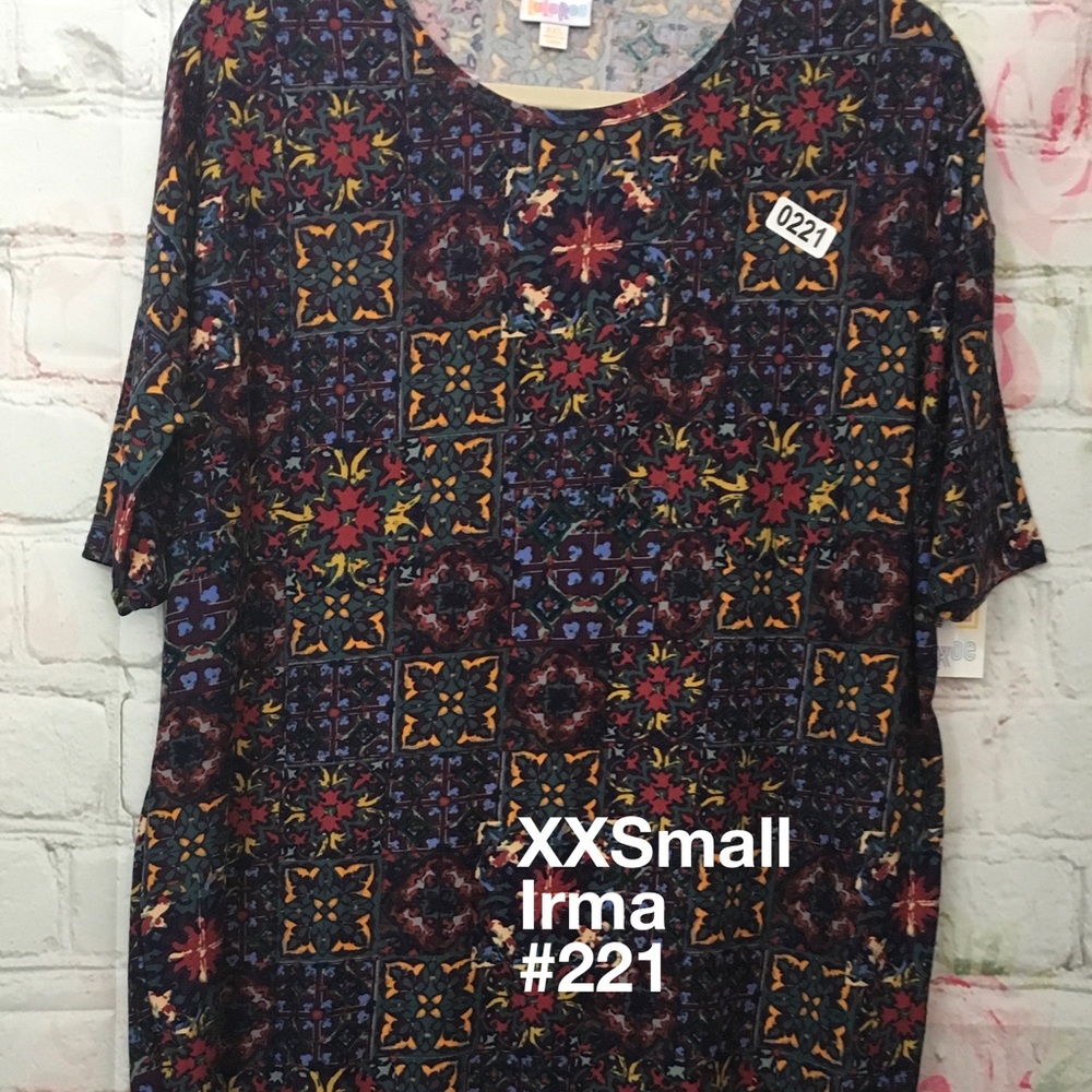 NWT-LuLaRoe Irma